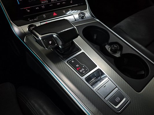 Audi A6 Sport 45 TFSI quattro S tronic, 2021 года, пробег 218663 км