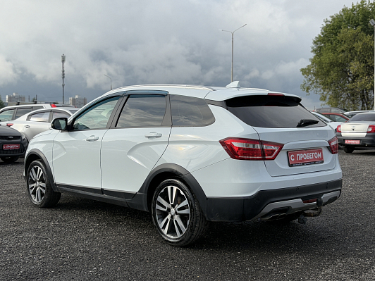 Lada (ВАЗ) Vesta Comfort Winter EnjoY Pro, 2019 года, пробег 131501 км