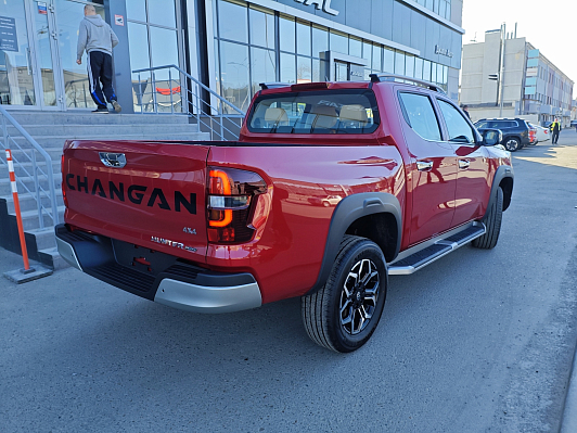 Changan Hunter Plus Luxe, красный