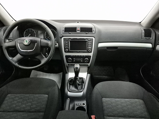 Skoda Octavia Elegance, 2011 года, пробег 277909 км