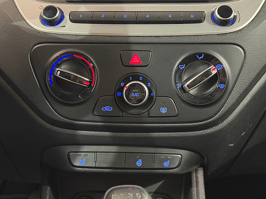 Hyundai Solaris Comfort, 2017 года, пробег 131000 км