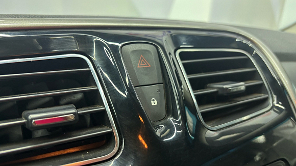 Renault Logan Luxe Privilege, 2017 года, пробег 95210 км
