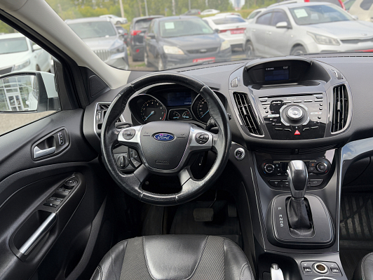 Ford Kuga Titanium, 2014 года, пробег 174312 км