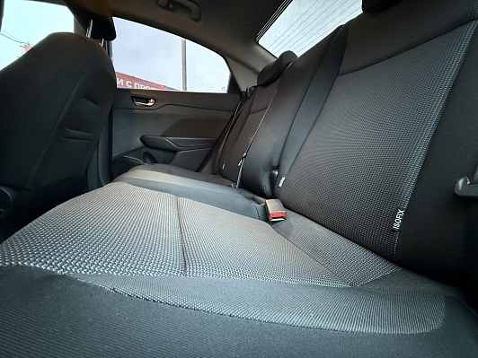 Hyundai Solaris Comfort, 2018 года, пробег 100000 км