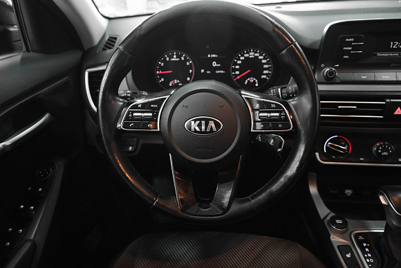 Kia Seltos Comfort, 2021 года, пробег 124700 км