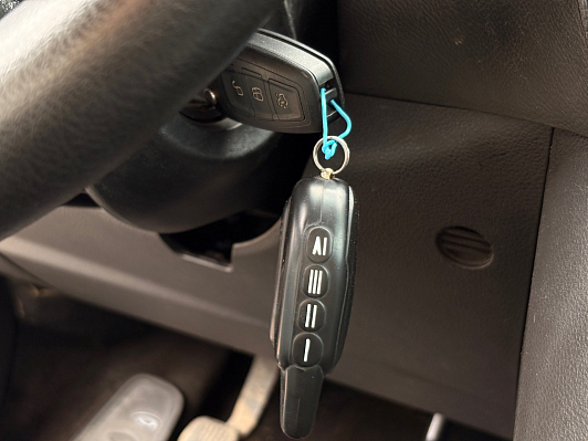Ford Focus Trend, 2011 года, пробег 268837 км