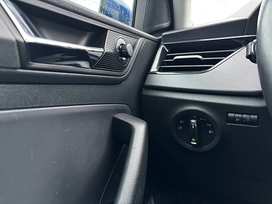 Skoda Rapid Hockey Edition, 2021 года, пробег 83829 км