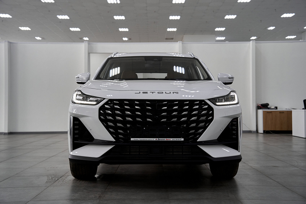 JETOUR X70+ Комфорт, белый