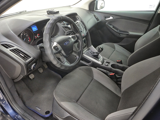 Ford Focus Trend, 2013 года, пробег 161231 км