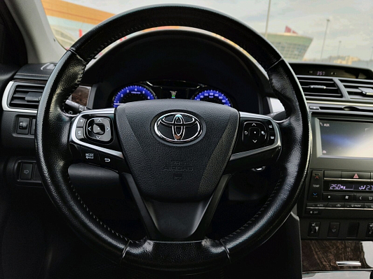 Toyota Camry, 2015 года, пробег 182933 км