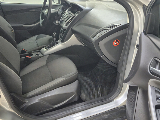 Ford Focus SYNC Edition, 2011 года, пробег 240456 км