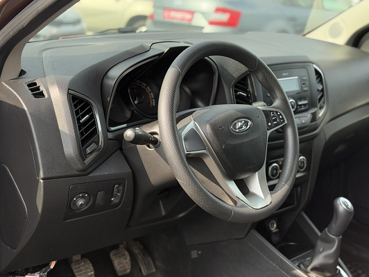 Lada (ВАЗ) XRAY #Club, 2019 года, пробег 40600 км