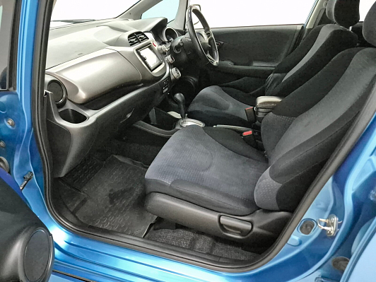 Honda Fit, 2008 года, пробег 284369 км