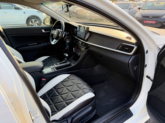 Kia Optima Luxe, 2018 года, пробег 82244 км