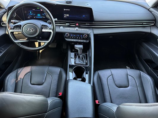 Hyundai Elantra Prestige, 2020 года, пробег 59660 км