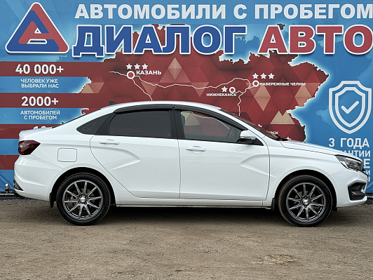 Lada (ВАЗ) Vesta, 2023 года, пробег 73500 км