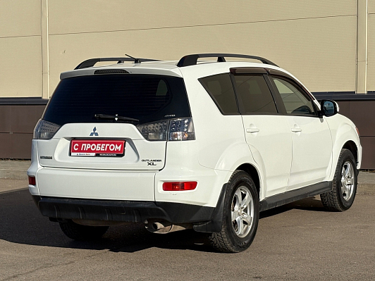 Mitsubishi Outlander Intense, 2011 года, пробег 267000 км