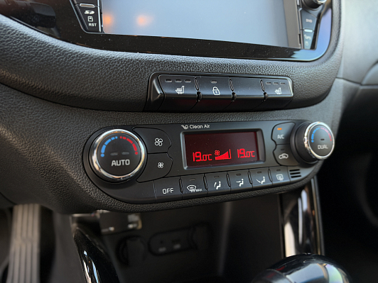 Kia Ceed Luxe, 2013 года, пробег 175000 км
