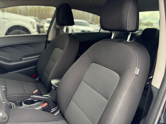 Kia Cerato Comfort, 2017 года, пробег 102950 км