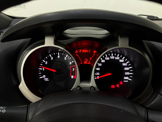 Nissan Juke SE, 2011 года, пробег 219900 км