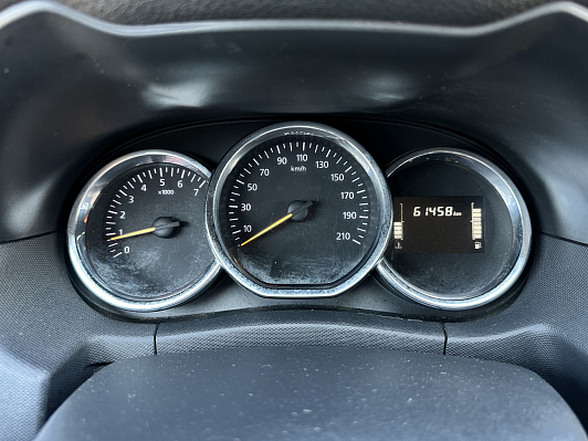 Renault Duster Expression, 2019 года, пробег 55000 км