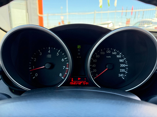 Mazda 3 Direct Plus, 2010 года, пробег 196816 км