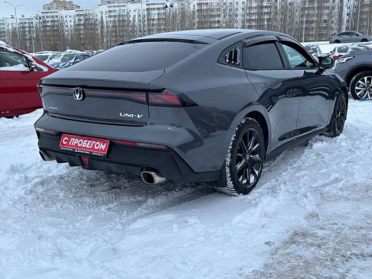 Changan UNI-V Комфорт, 2023 года, пробег 20000 км