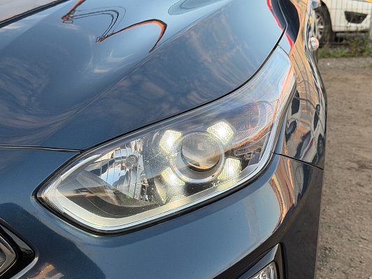 Kia Ceed Prestige, 2018 года, пробег 182000 км