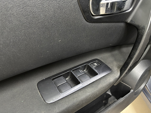Nissan Qashqai XE, 2010 года, пробег 234508 км