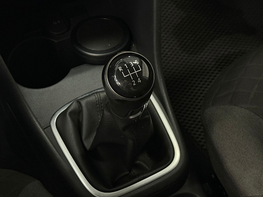 Volkswagen Polo CONNECT, 2018 года, пробег 216000 км