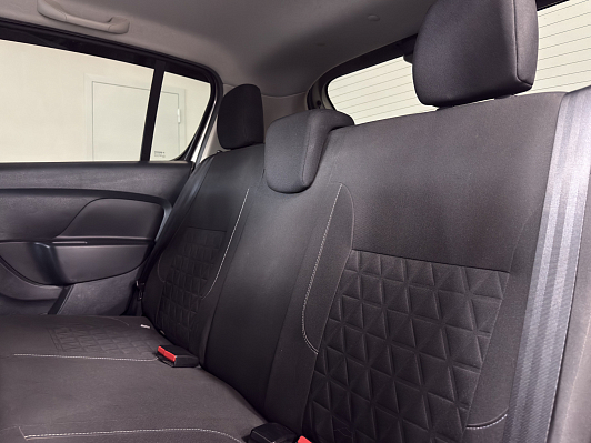 Renault Sandero Confort, 2018 года, пробег 76000 км