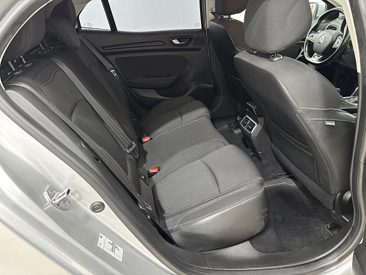 Renault Megane, 2019 года, пробег 121942 км