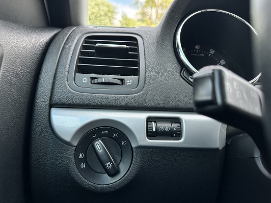 Skoda Yeti Active, 2011 года, пробег 182500 км