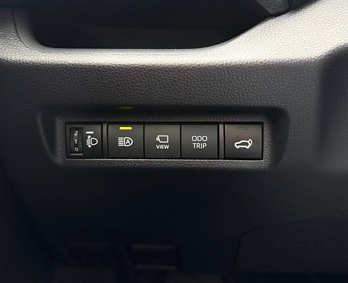 Toyota RAV4 Adventure Plus, 2024 года, пробег 36806 км
