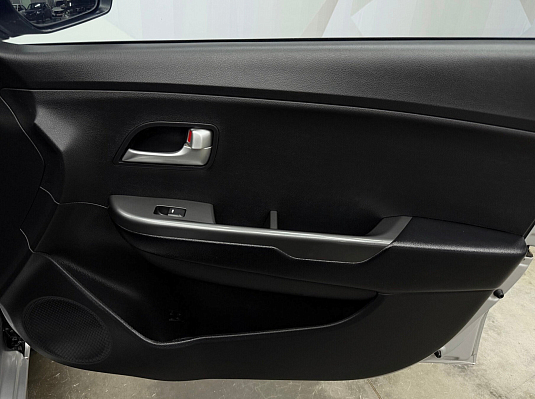 Kia Rio Comfort, 2014 года, пробег 211127 км