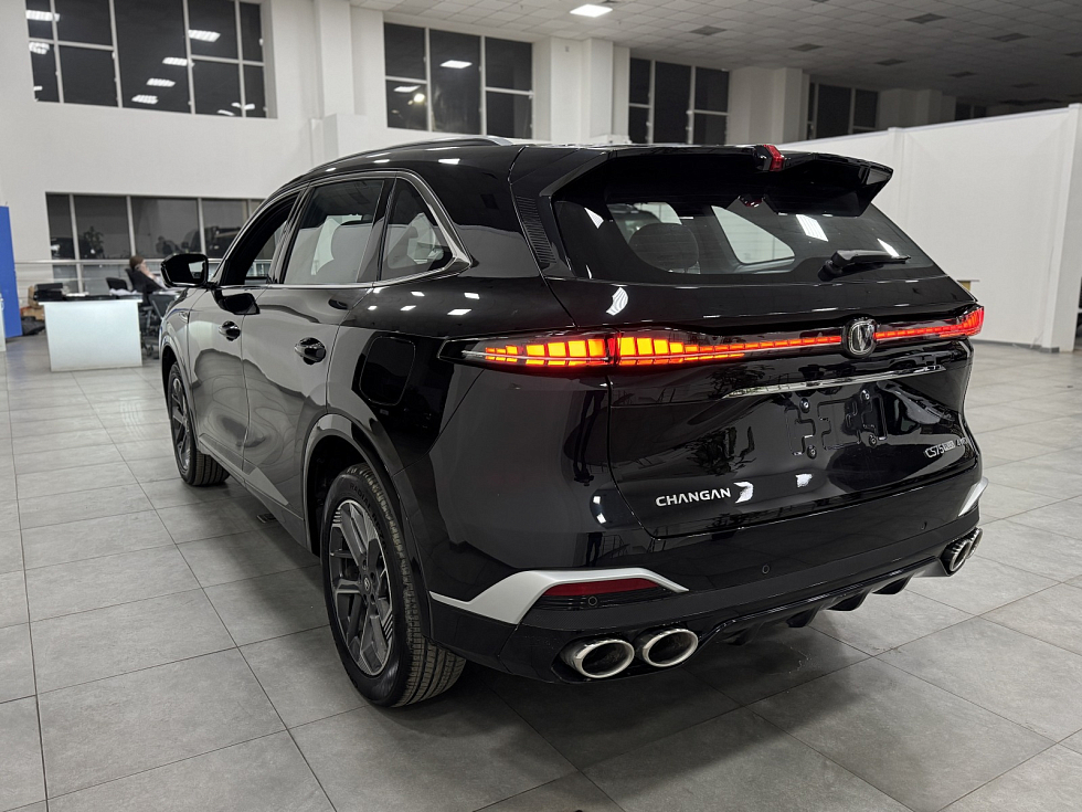 Changan CS75 Plus Luxe, черный