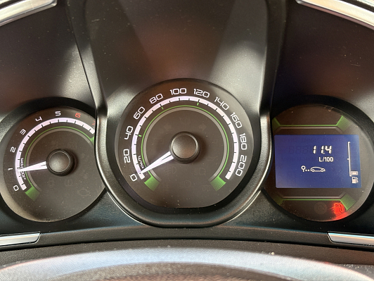 Lada (ВАЗ) XRAY Optima Air conditioner (2018), 2017 года, пробег 128280 км