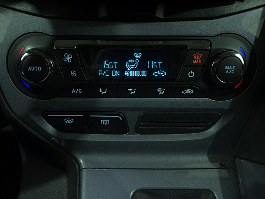Ford Focus Titanium, 2012 года, пробег 144880 км