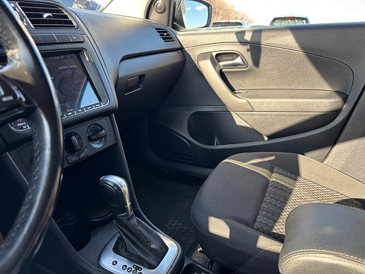 Volkswagen Polo Trendline, 2017 года, пробег 135021 км