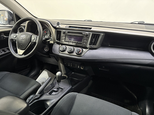 Toyota RAV4 Стандарт, 2015 года, пробег 158000 км