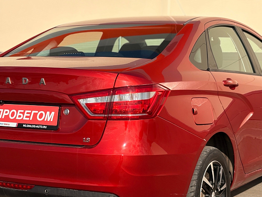 Lada (ВАЗ) Vesta Comfort Image (2018-2019), 2017 года, пробег 132961 км