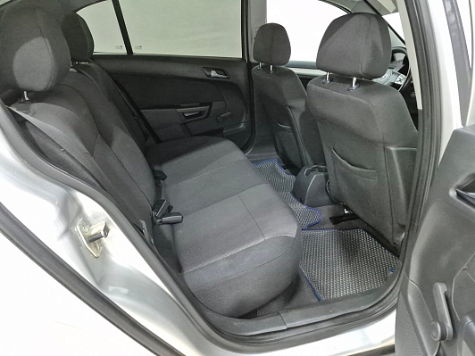 Opel Astra Enjoy, 2011 года, пробег 204701 км