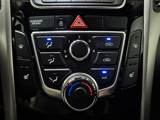 Hyundai i30 Classic, 2013 года, пробег 206434 км