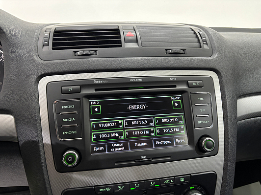 Skoda Octavia, 2012 года, пробег 182149 км