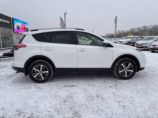 Toyota RAV4, 2018 года, пробег 82632 км