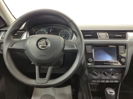 Skoda Rapid Hockey Edition Active, 2019 года, пробег 99709 км