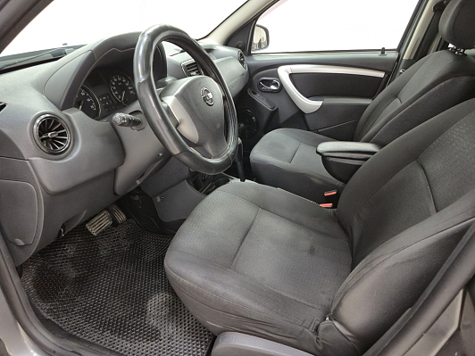 Nissan Terrano, 2014 года, пробег 140876 км