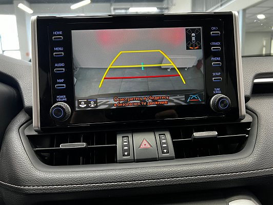 Toyota RAV4 Престиж, 2020 года, пробег 67330 км