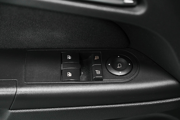 Opel Astra, 2011 года, пробег 120000 км