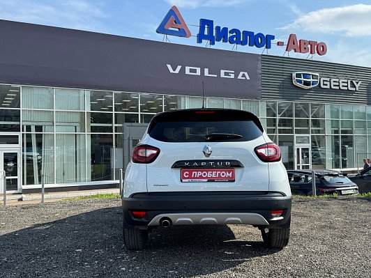 Renault Kaptur Drive, 2017 года, пробег 117318 км